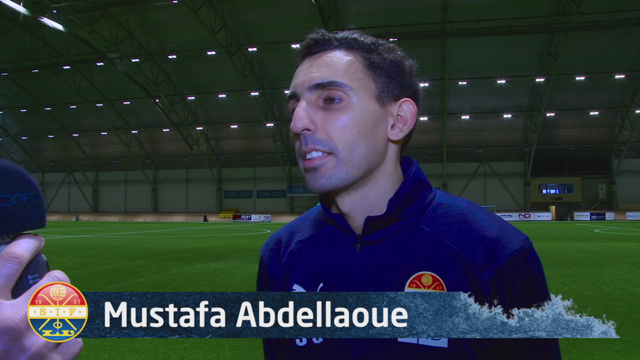 Første trening for Mos